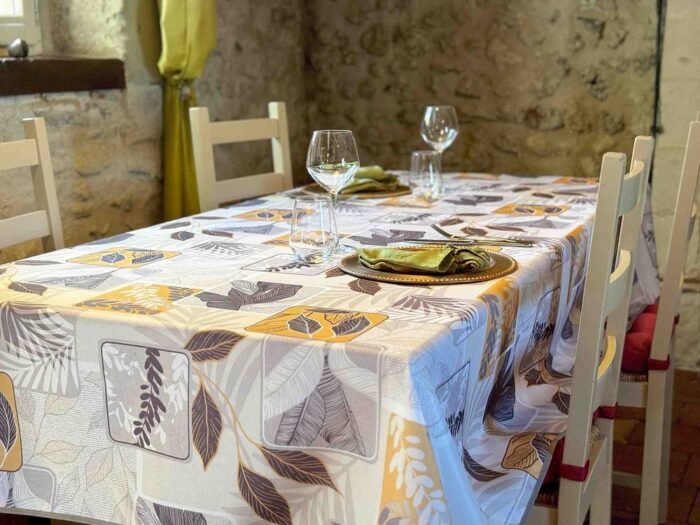 Nappe polyester  Enola
