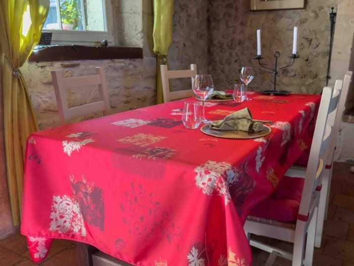 nappe polyester sur mesure Auriane rouge